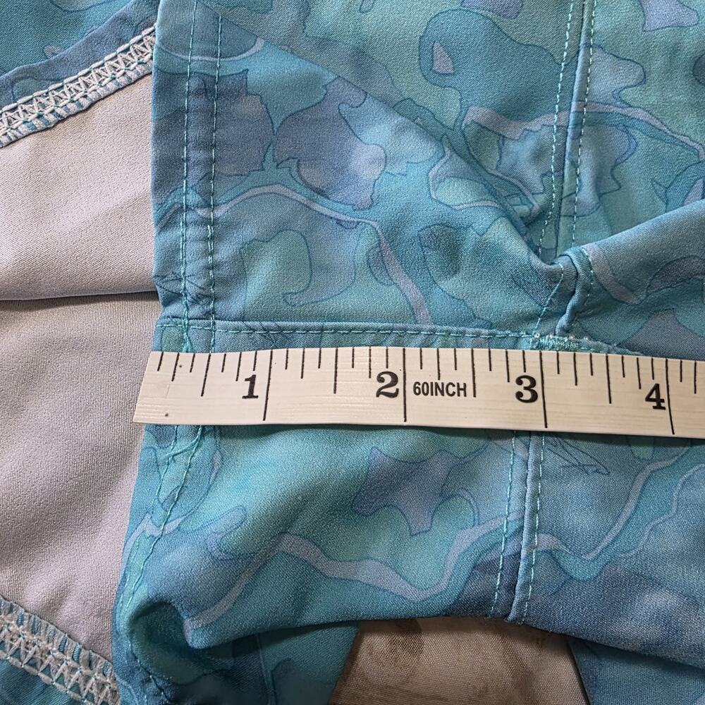 Huk Ashley Shorts Blue Women’s Size L Fishing Hiking Outdoor - Picture 4 of 6